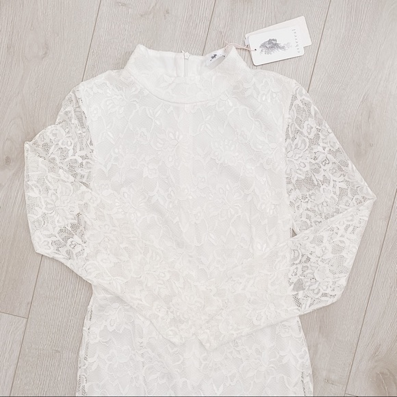 NWT Ivory Long Sleeve Lace Mini Dress - Picture 5 of 10